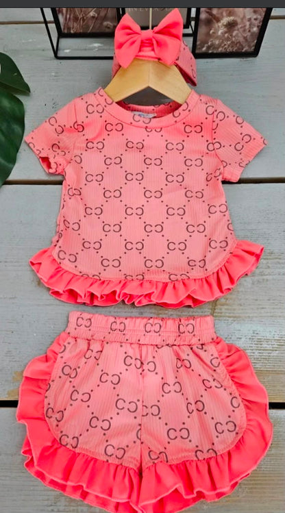 baby setje met roesjes